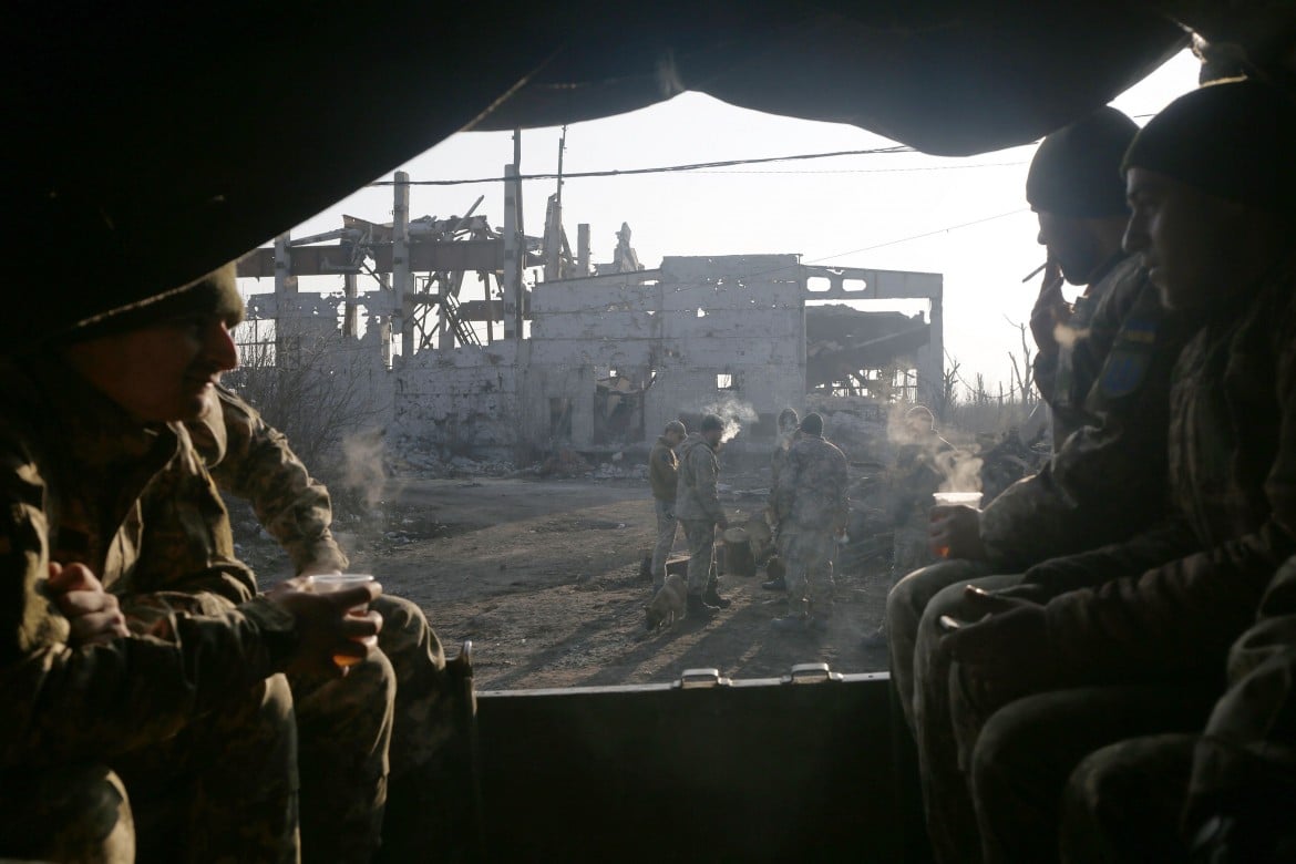 Donbass senza tregua, la pace prospettata da Zelensky è un miraggio