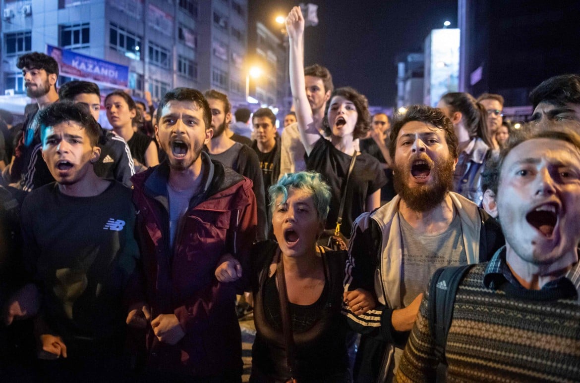 Si rivota, tutti contro Erdogan: a Istanbul opposizioni unite