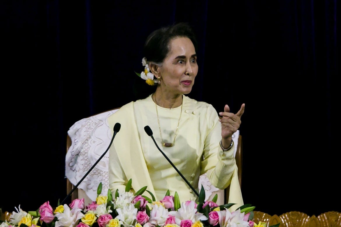 Aung San Suu Kyi con (e come) Orbán: «Il pericolo comune è l’islam»