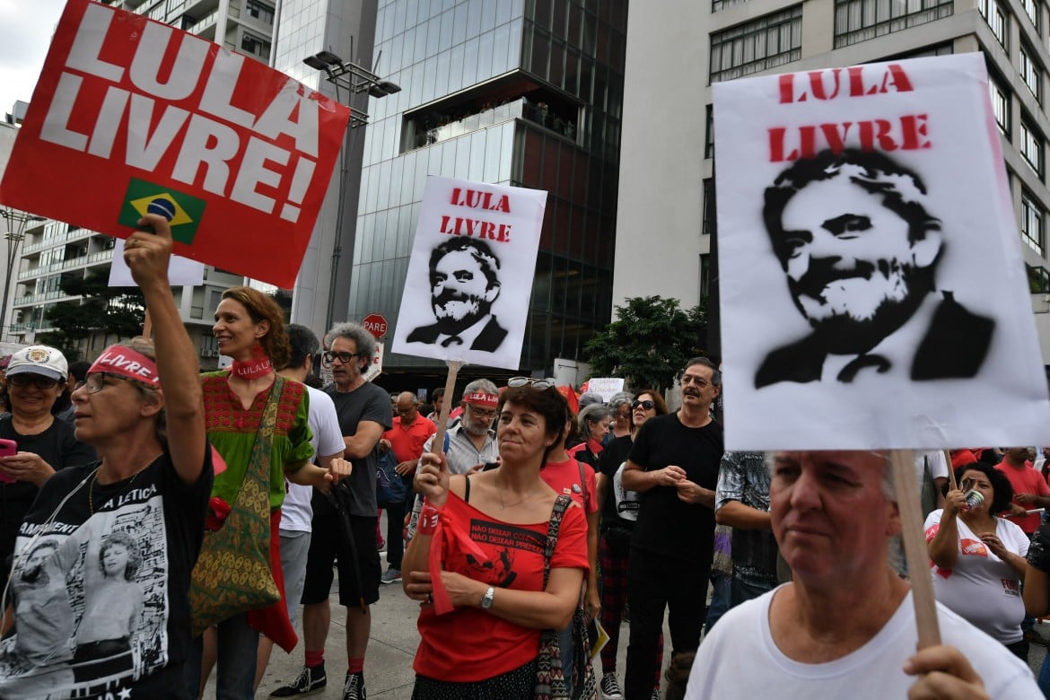 In America latina ora il golpe si fa in tribunale