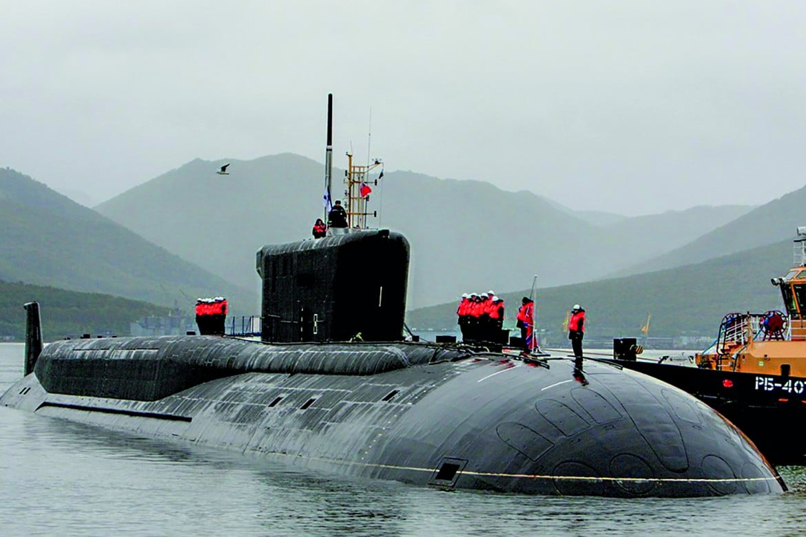 14 asfissiati nel sottomarino. I russi rivivono l’incubo Kursk