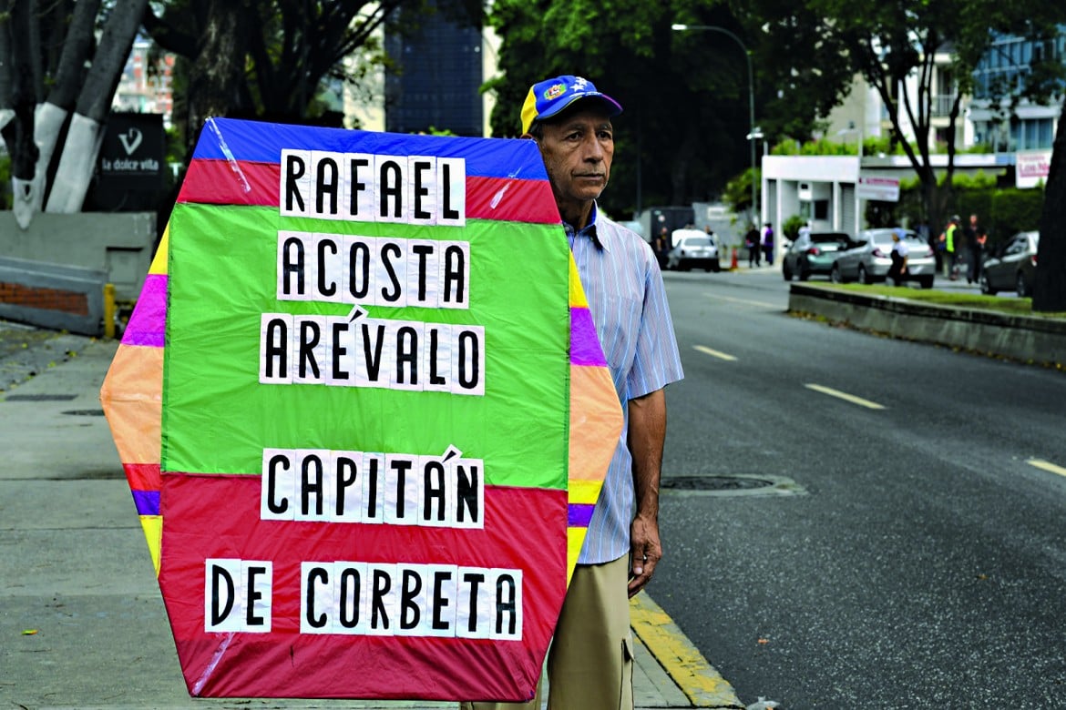 Caracas, due poliziotti arrestati per l’omicidio di Rafael Acosta