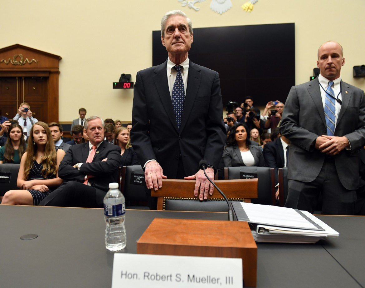 Tutte le sfumature di Mueller: «Il Russiagate non è caccia alle streghe»