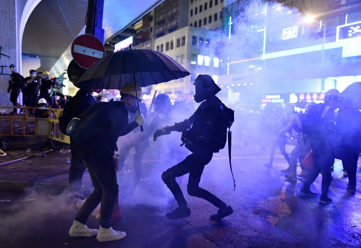 Hong Kong, l’urlo nelle strade: «Adesso o mai più»