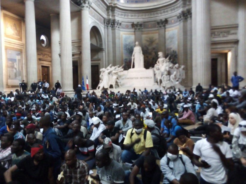 La rivolta dei Gilets noirs. Occupato il Pantheon