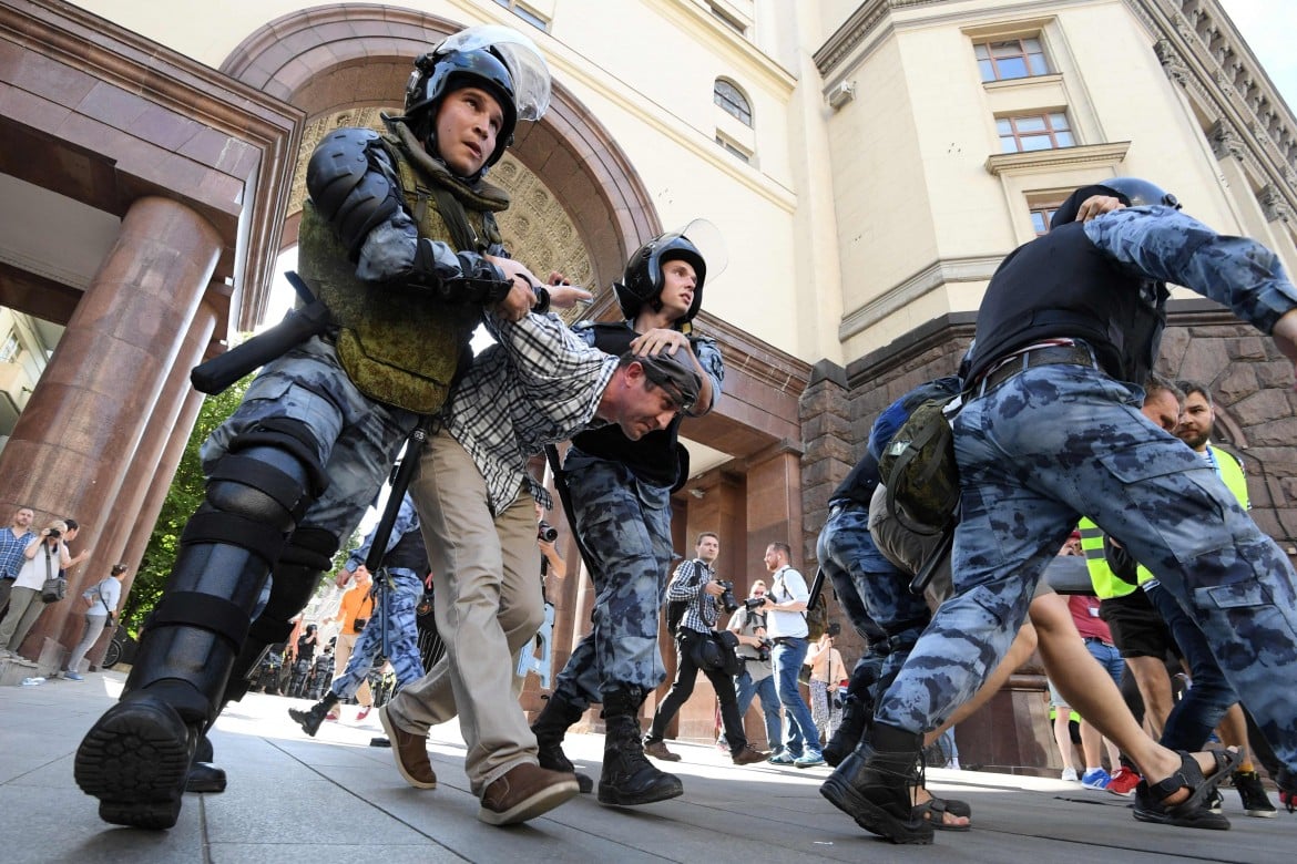 Mosca e San Pietroburgo al voto dopo le proteste