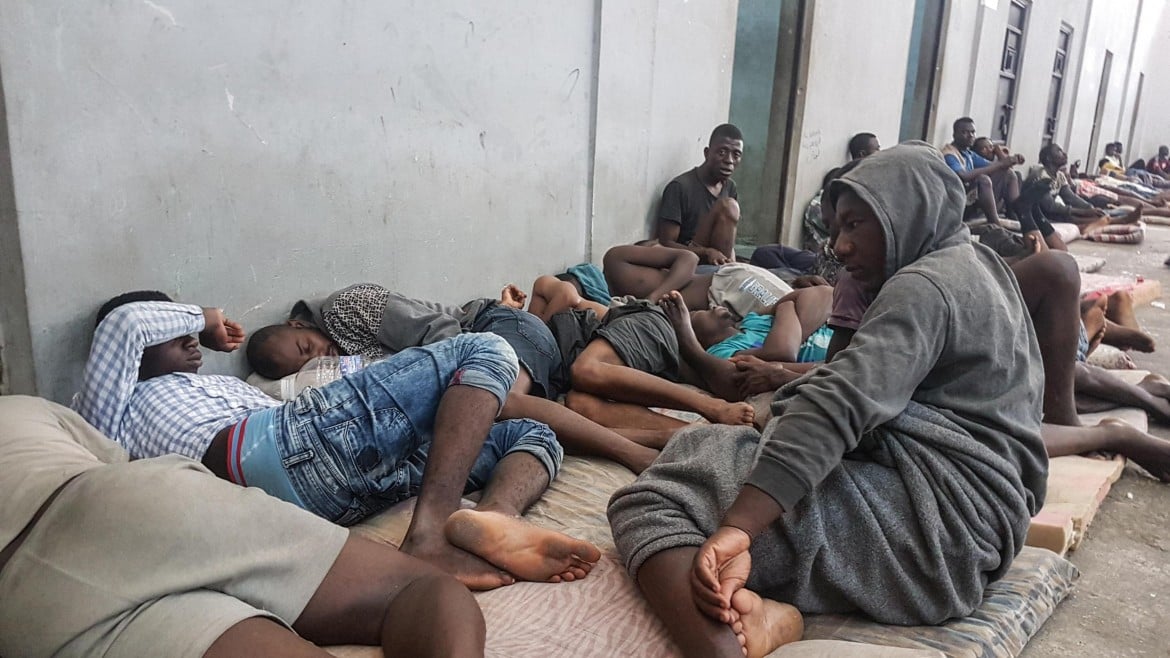 Libia, torture e stupri nel centro per i migranti