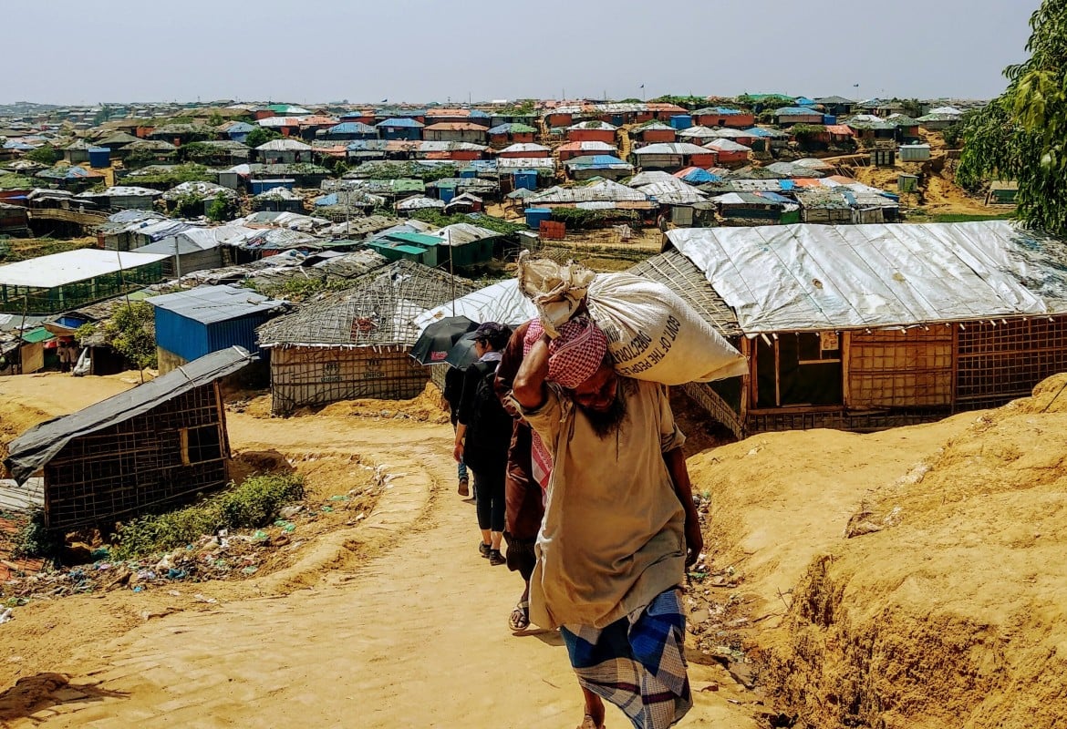 Il Covid arriva nel campo profughi Rohingya in Bangladesh