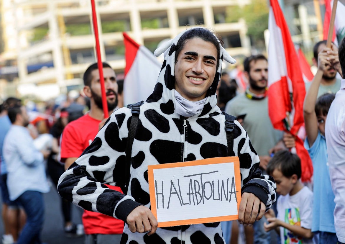 Dalla piazza l’alternativa ai piani economici di Beirut