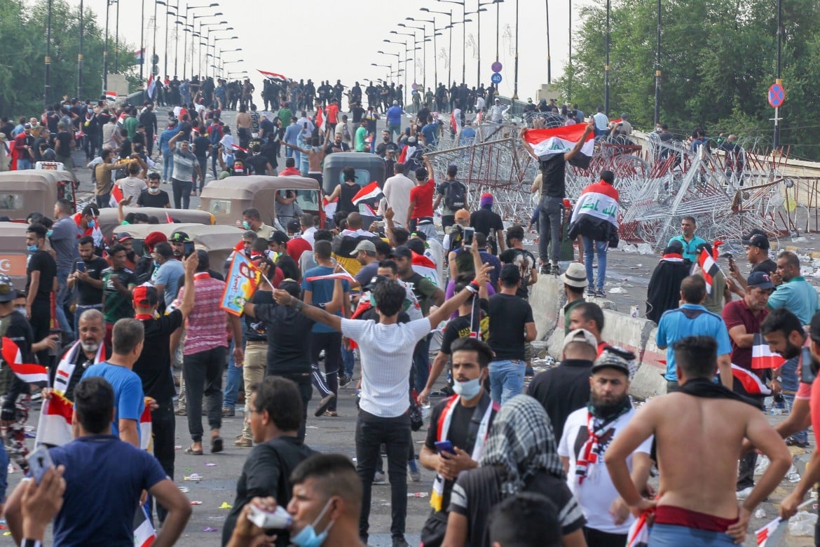 La rabbia dell’Iraq occupa piazza Tahrir