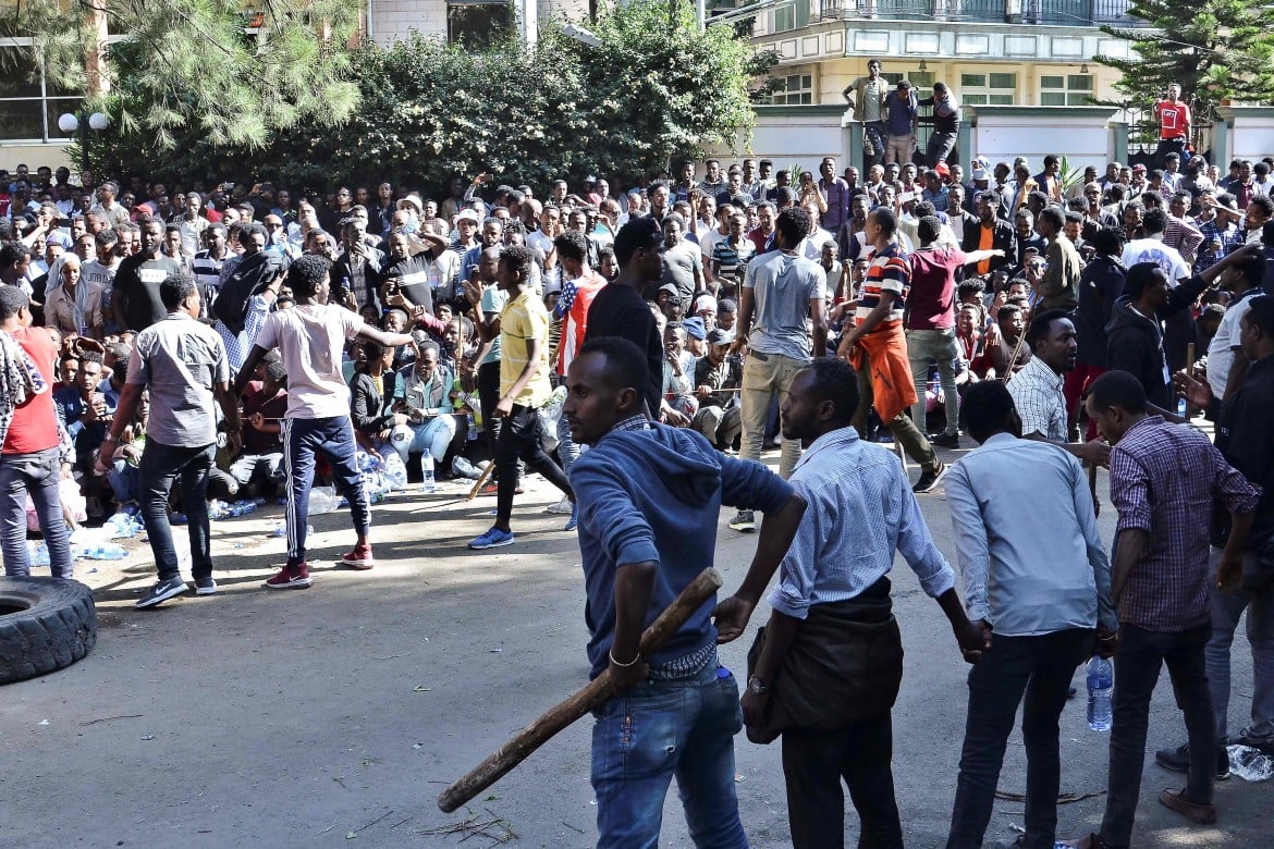 Etiopia, 67 morti  nelle violenze. Nobel senza pace