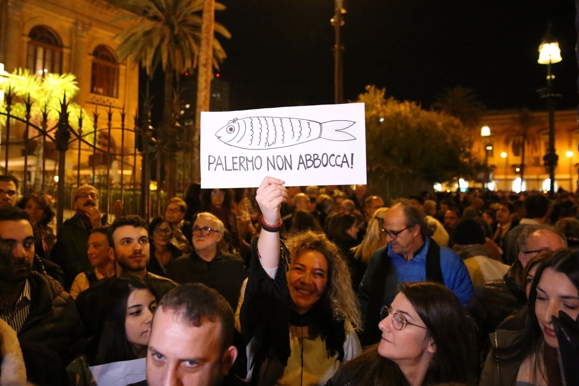 Anche Palermo sono migliaia per il Giorno della Sardina