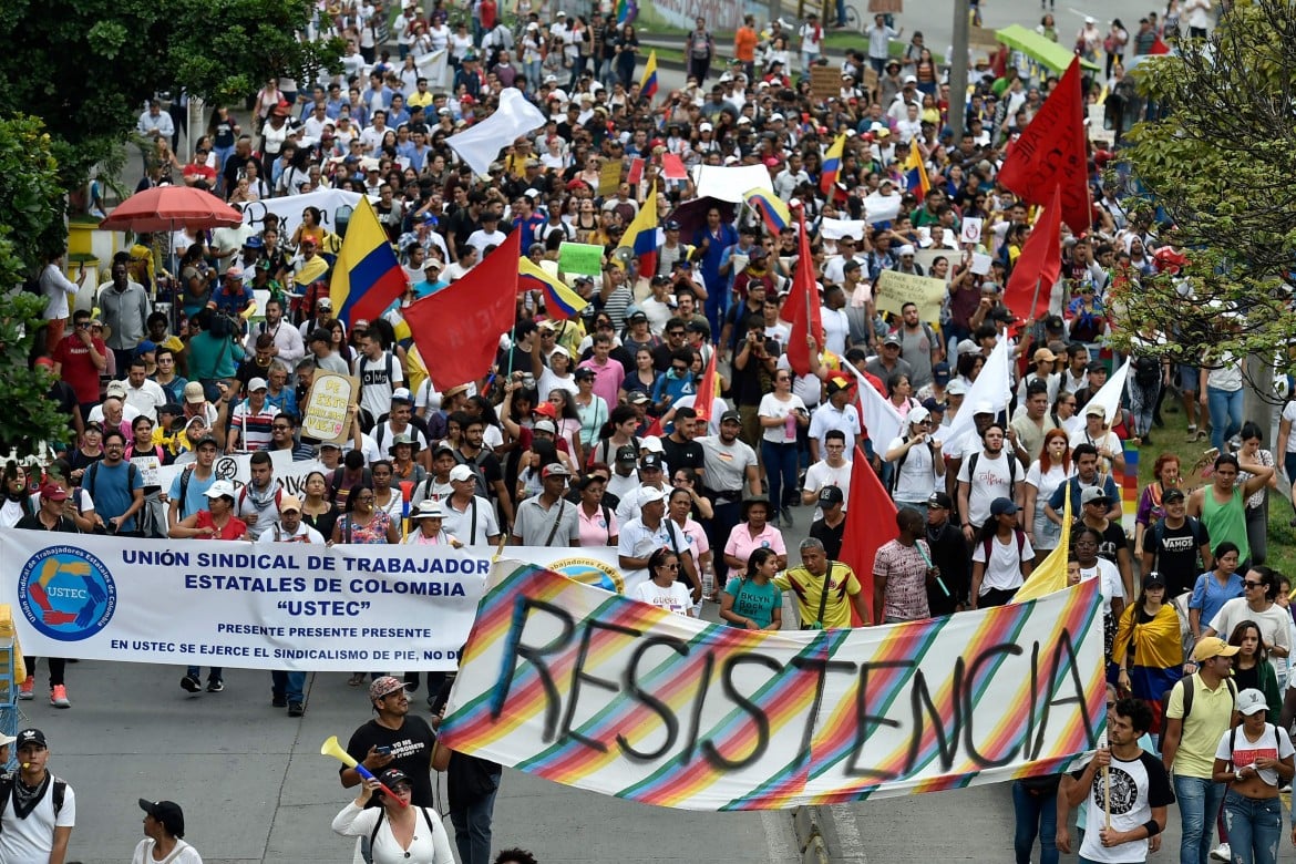 In Colombia sesto giorno di “paro” contro il governo