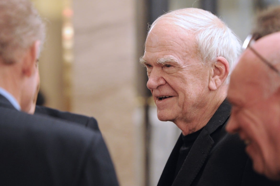A novant’anni Milan Kundera torna cittadino ceco