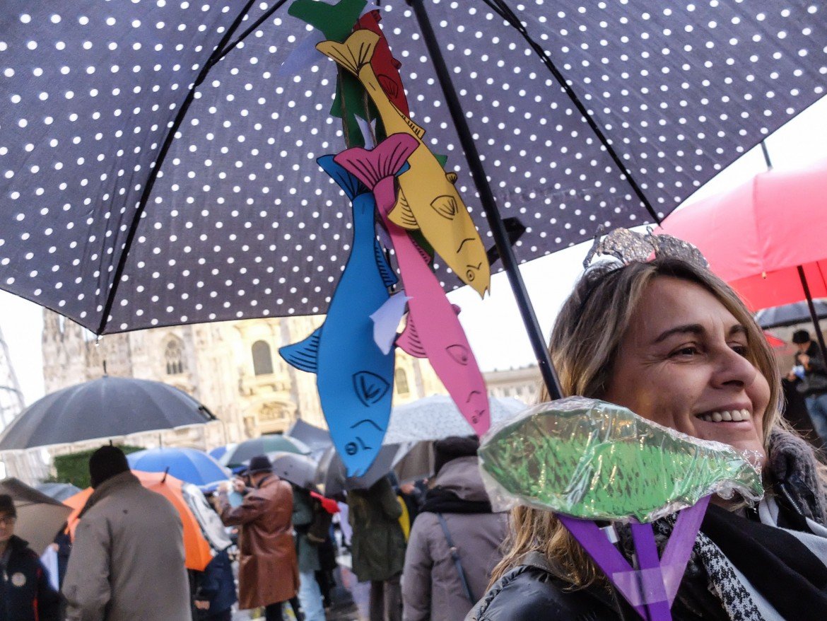 Aosta: arriva Salvini sardine in piazza