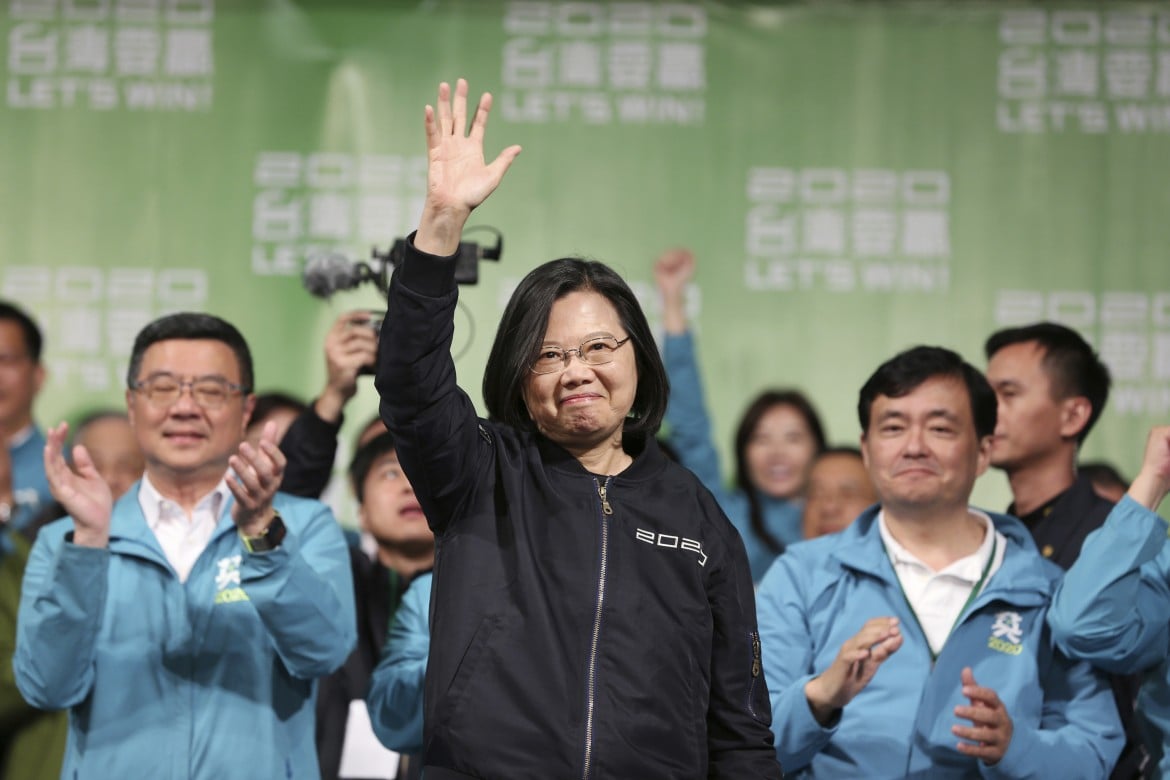 Taiwan annulla le pressioni di Pechino