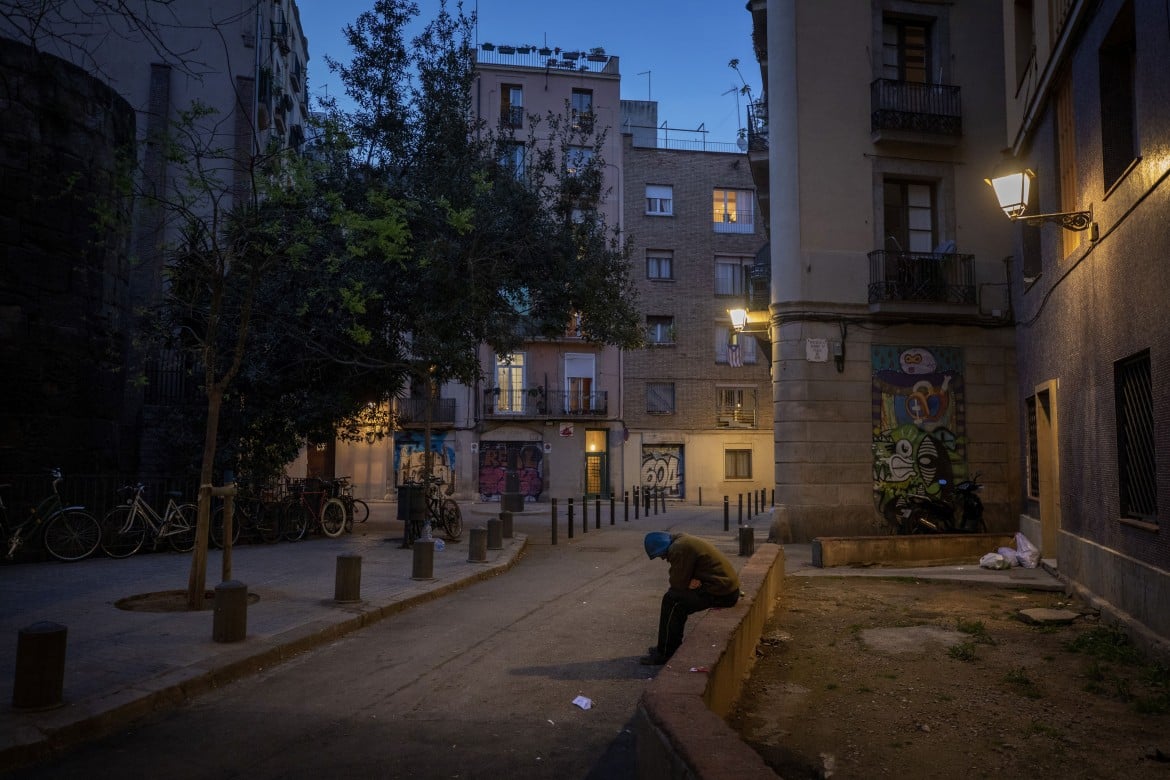 La Spagna supera i 10mila morti. Lavoro in crisi nera