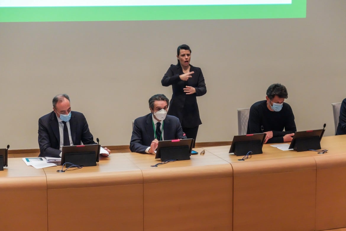 Lombardia, medici in rivolta  contro la «fase 2» di Fontana