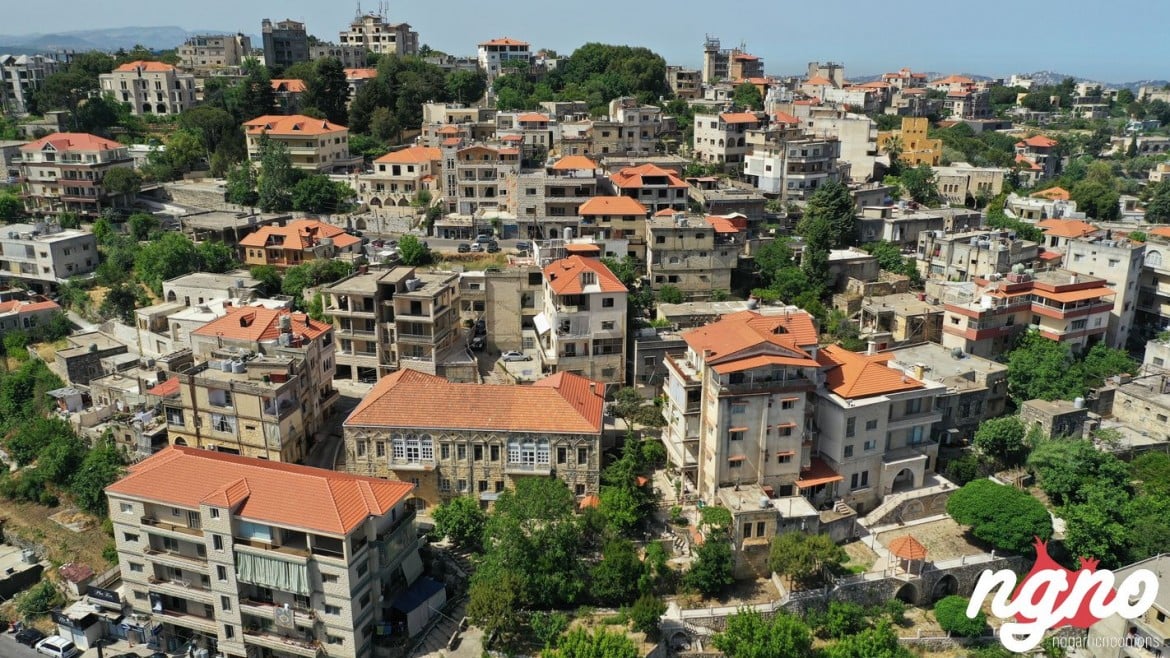 Strage a sud di Beirut, uccise nove persone