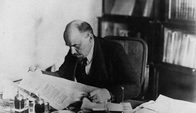 Lenin, primo passo della «svolta a Oriente»