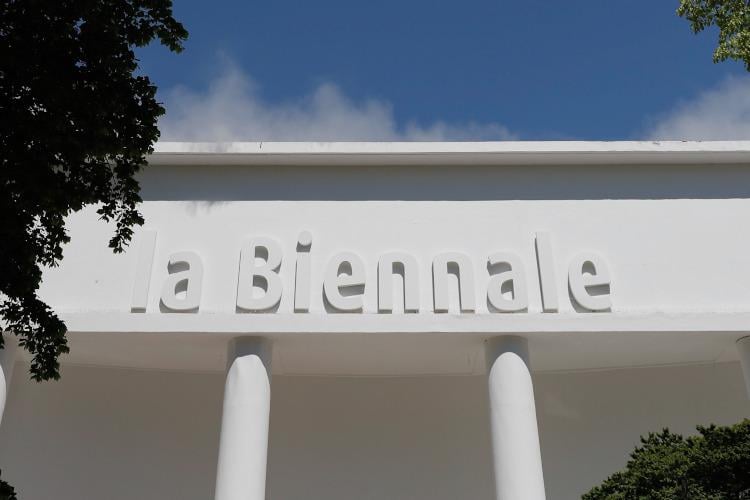 Pandemia, slitta la Biennale Architettura al 2021 e la Mostra d’arte al 2022