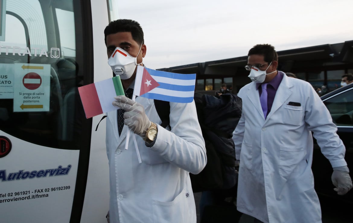 Torino saluta i medici cubani della brigata Henry Reeve