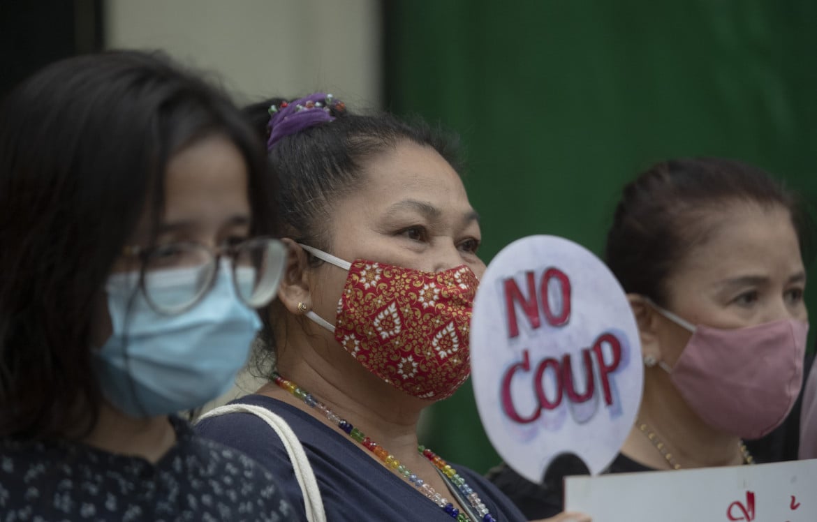 Thailandia e Filippine, proteste anti-autoritarie