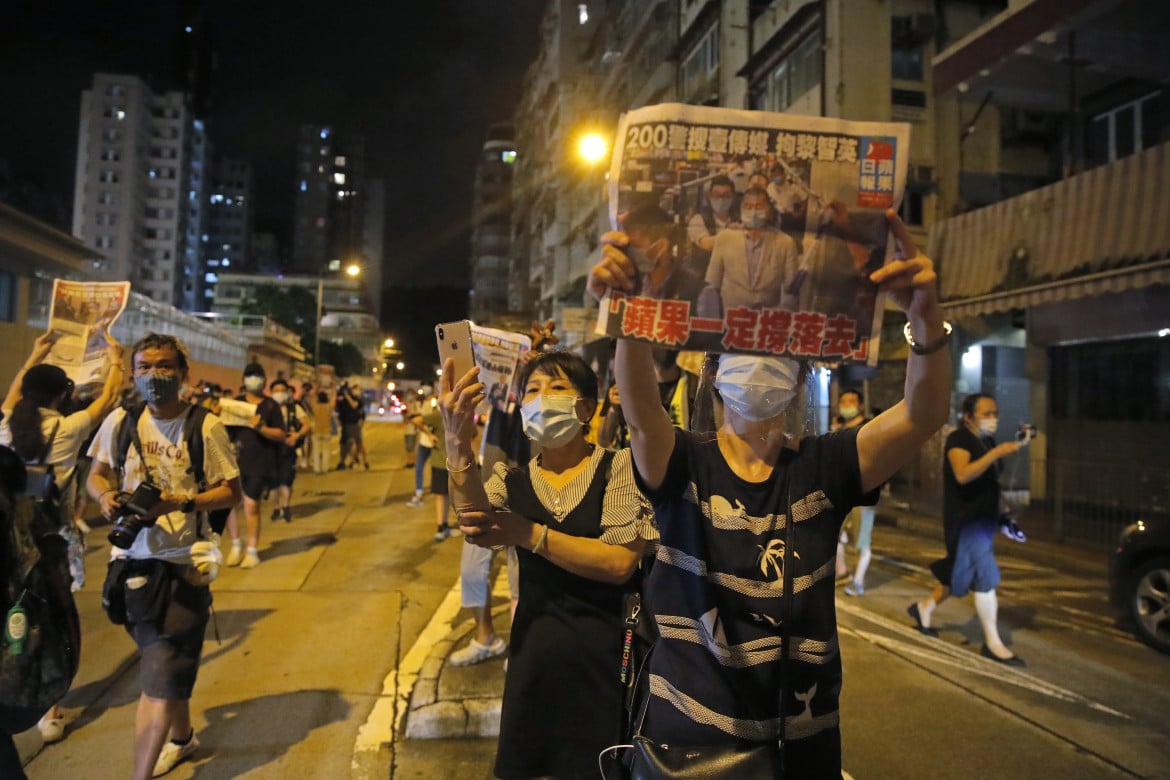Tre trattati sospesi, è duello Usa-Hong Kong