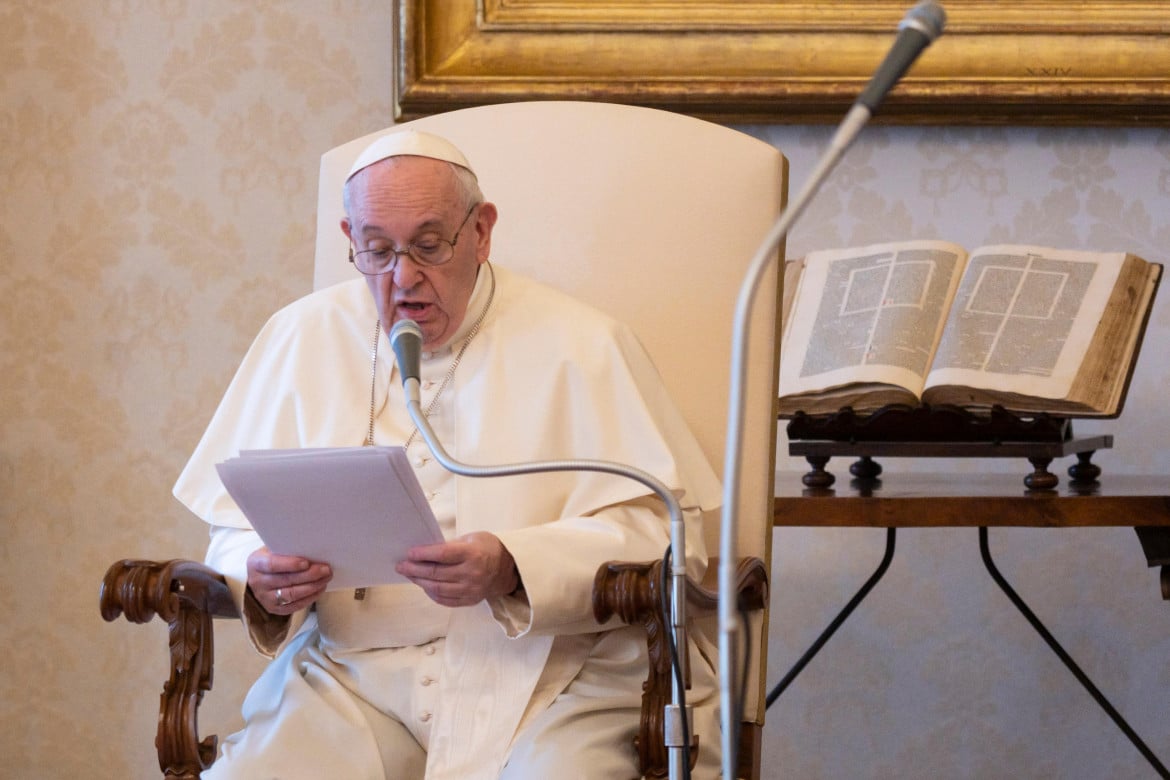Oggi esce la terza enciclica di Papa Francesco, sulla rotta sociale della «Laudato si’»