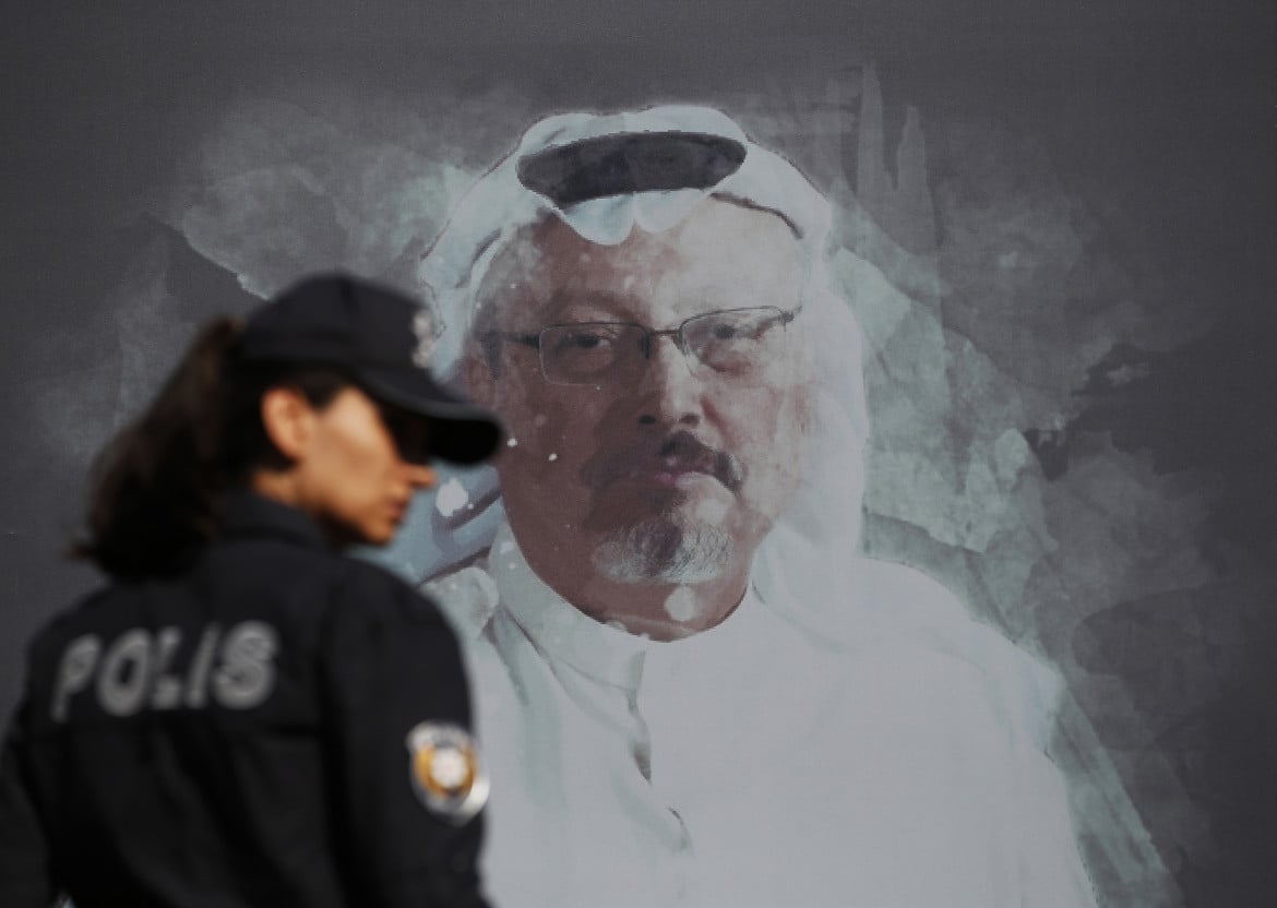 Khashoggi, è farsa: condannati senza nome e pene ridotte
