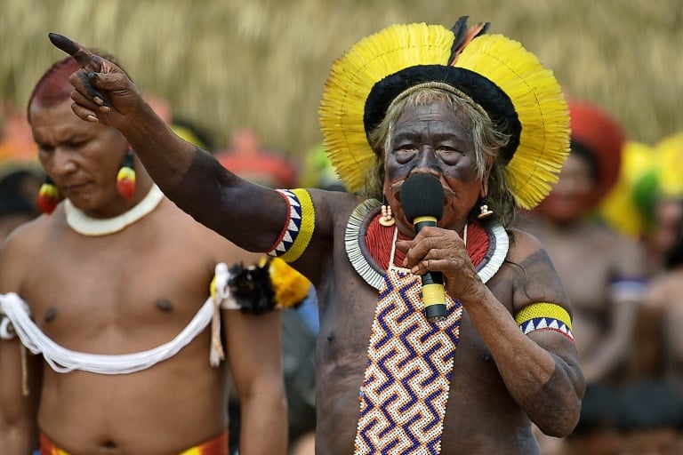 Il Covid brasiliano travolge le popolazioni indigene