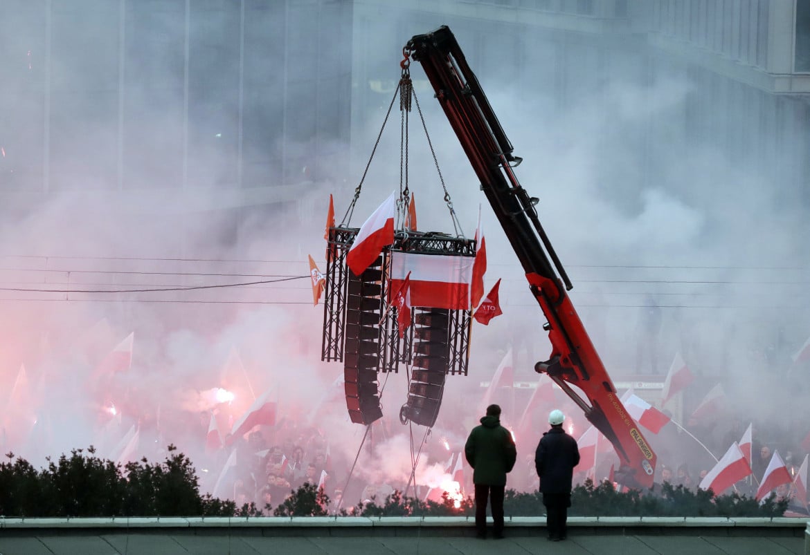 Il governo polacco glissa sulla marcia incendiaria dei «veri patrioti»
