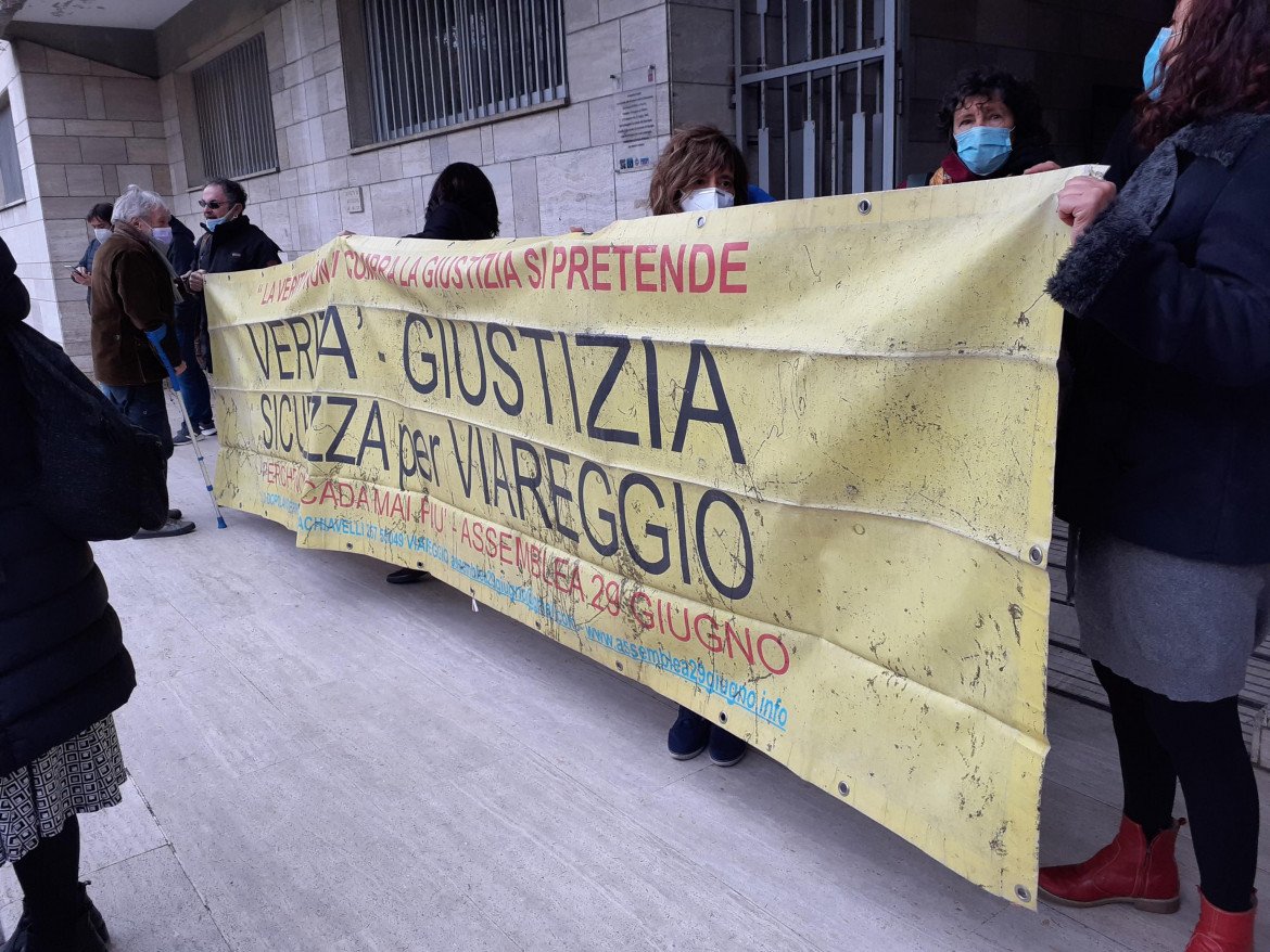 Strage di Viareggio: successo raccolta per Rls che devono 80mila euro a Fs