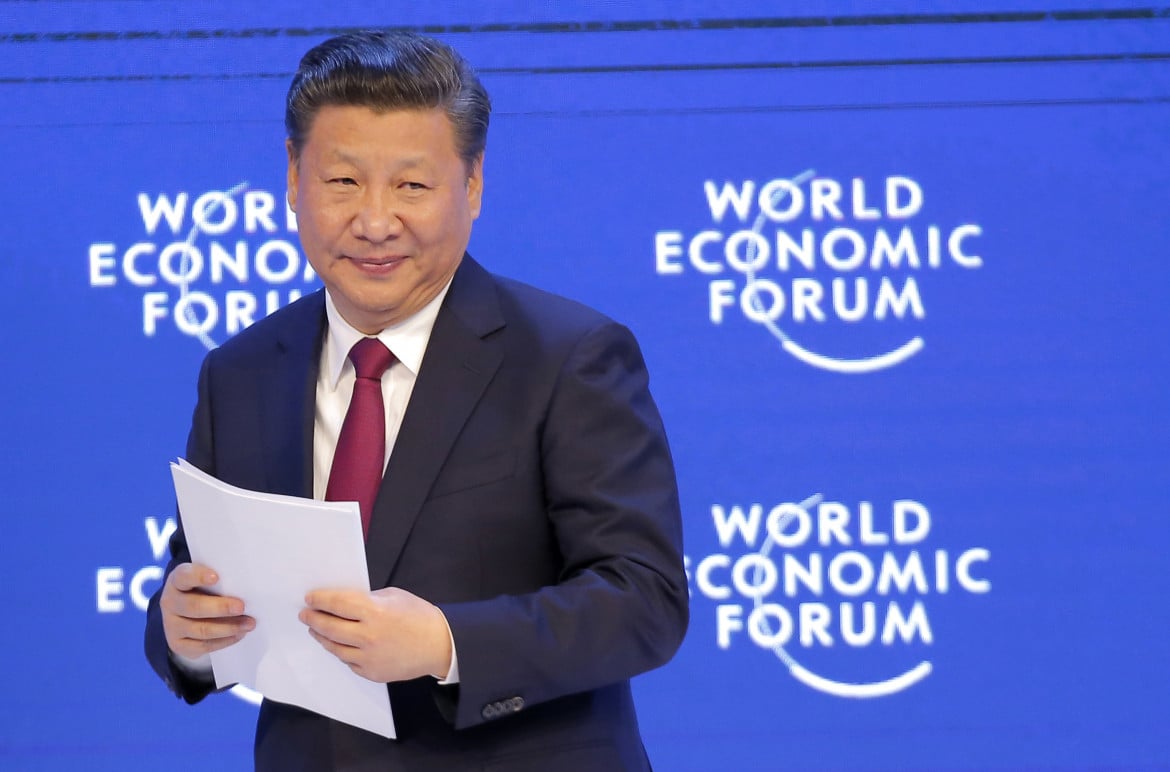 Xi Jinping a Davos: uniti nella ripresa, no a scontri di civiltà
