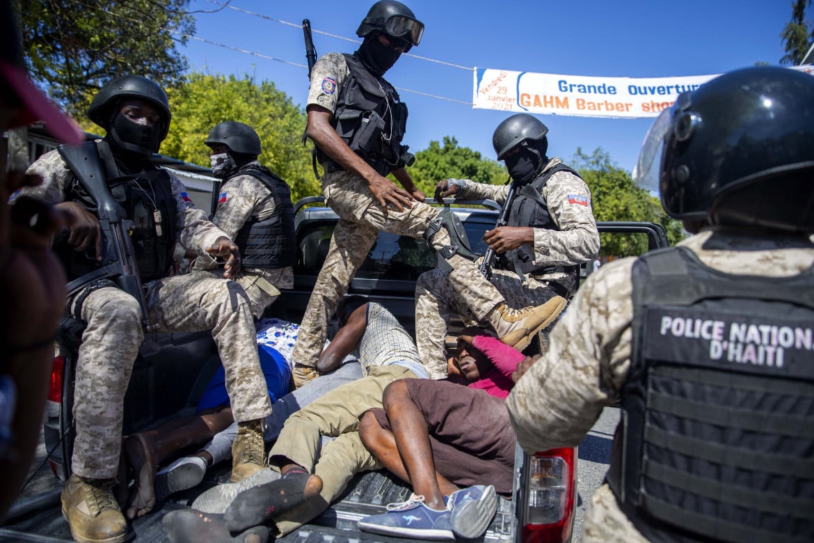 Haiti, Moïse non molla. E l’opposizione nomina un presidente ad interim