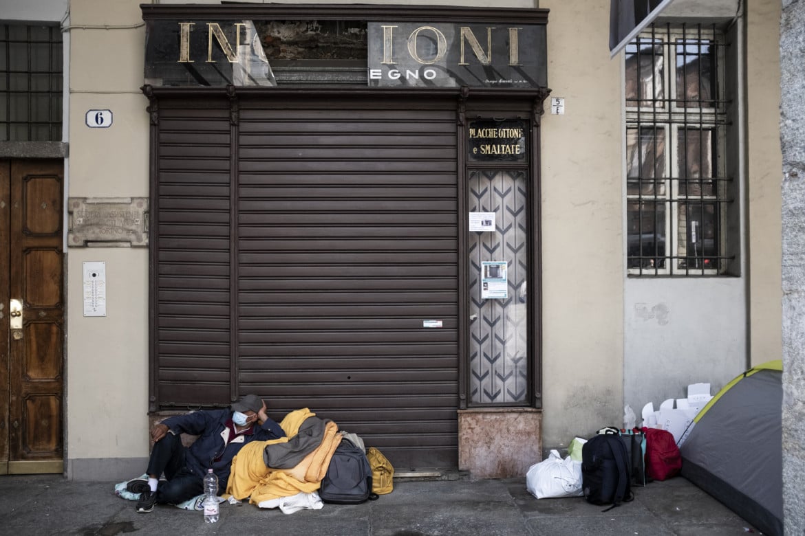 «Gli sgomberi non fanno onore a una città storicamente solidale come Torino»