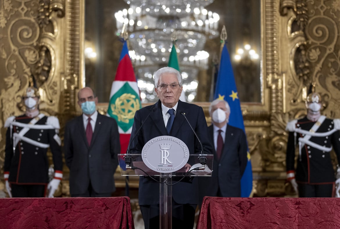 Il discorso di Mattarella: serve un governo imparziale aperto a tutti i partiti