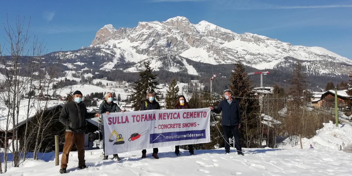 Mountain Wilderness sui mondiali di sci a Cortina: il trionfo del cemento