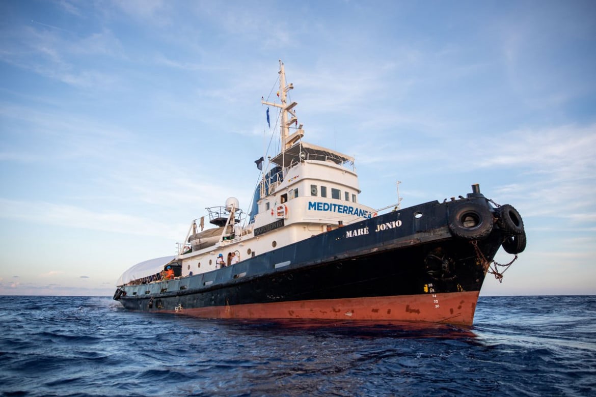 Mediterranea: “Ci vietano di portare le attrezzature di salvataggio”