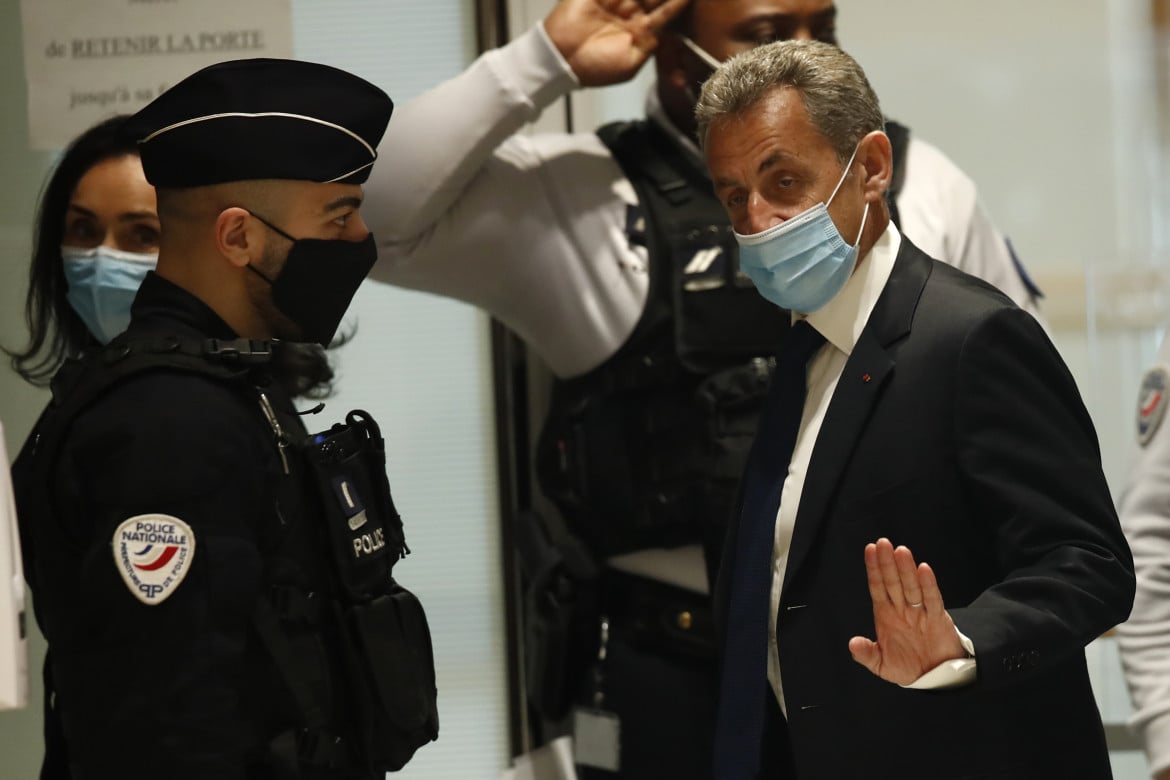 «Un patto di corruzione», Sarkozy condannato a 3 anni