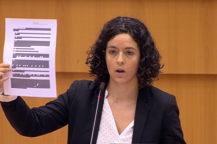 Manon Aubry: «La Commissione si è piegata alle aziende farmaceutiche»