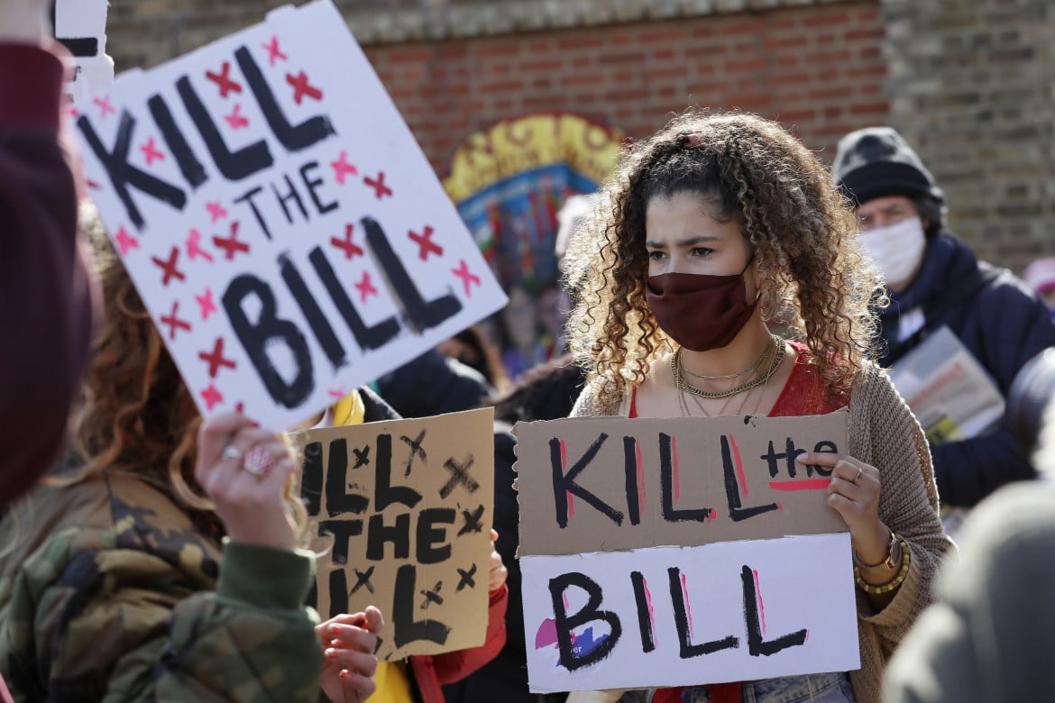 «Kill the Bill», giovani in piazza in tutta la Gran Bretagna