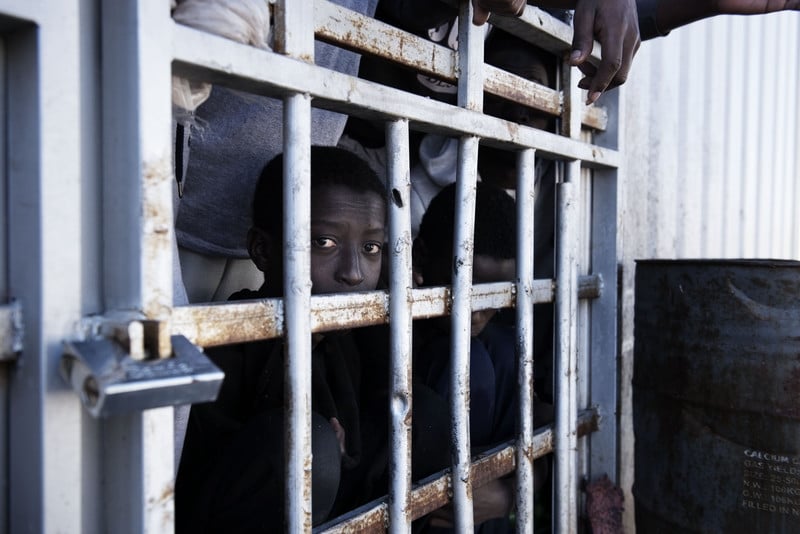 Libia, un uomo ucciso e due ragazzi feriti nella prigione per migranti