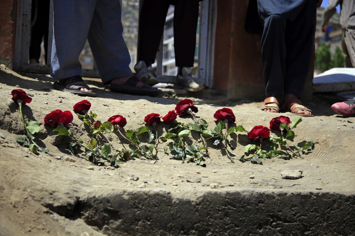Lutto nazionale per la strage del liceo a Kabul