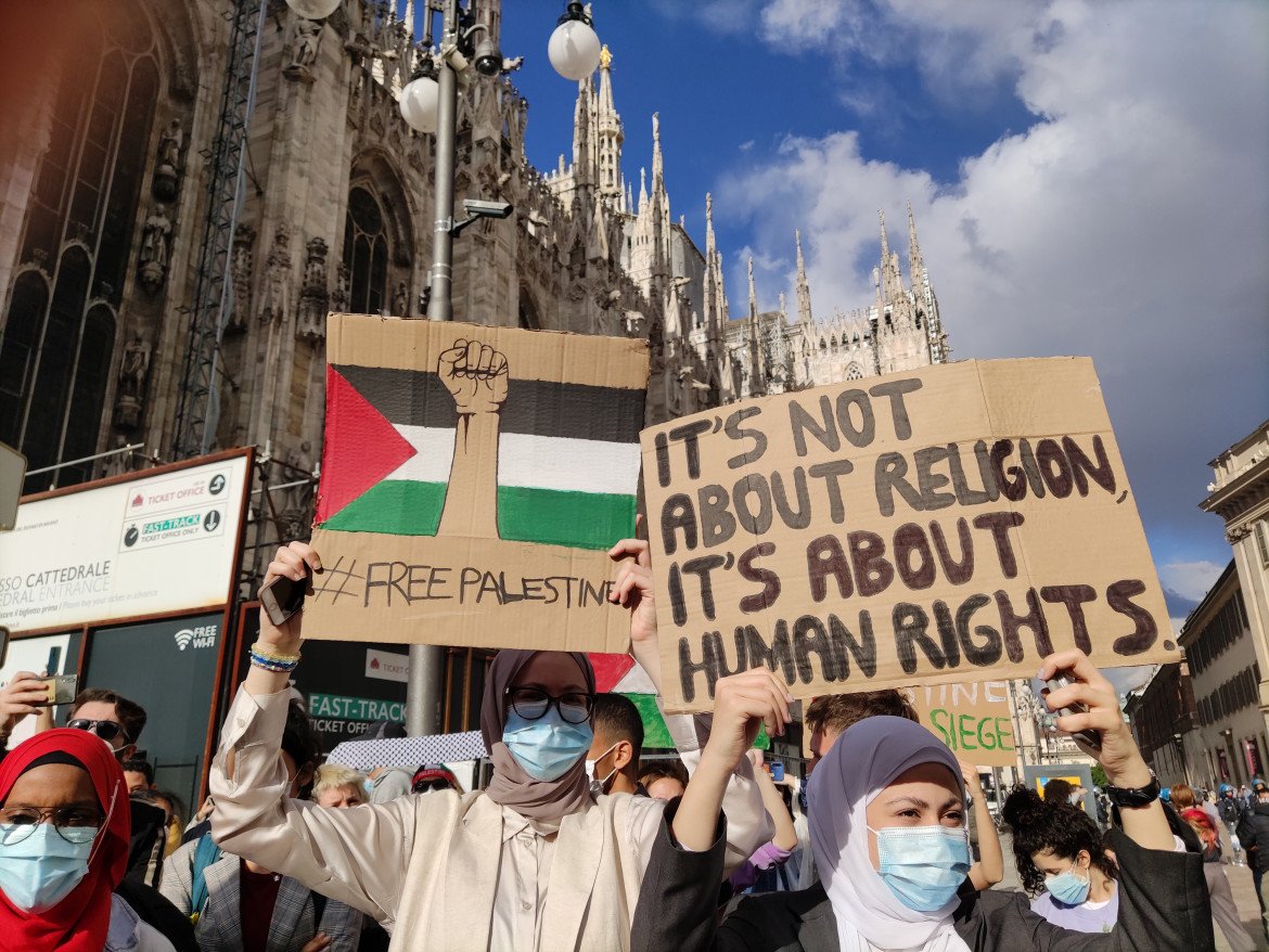 In 5mila a Milano per la Palestina, oggi la manifestazione a Roma