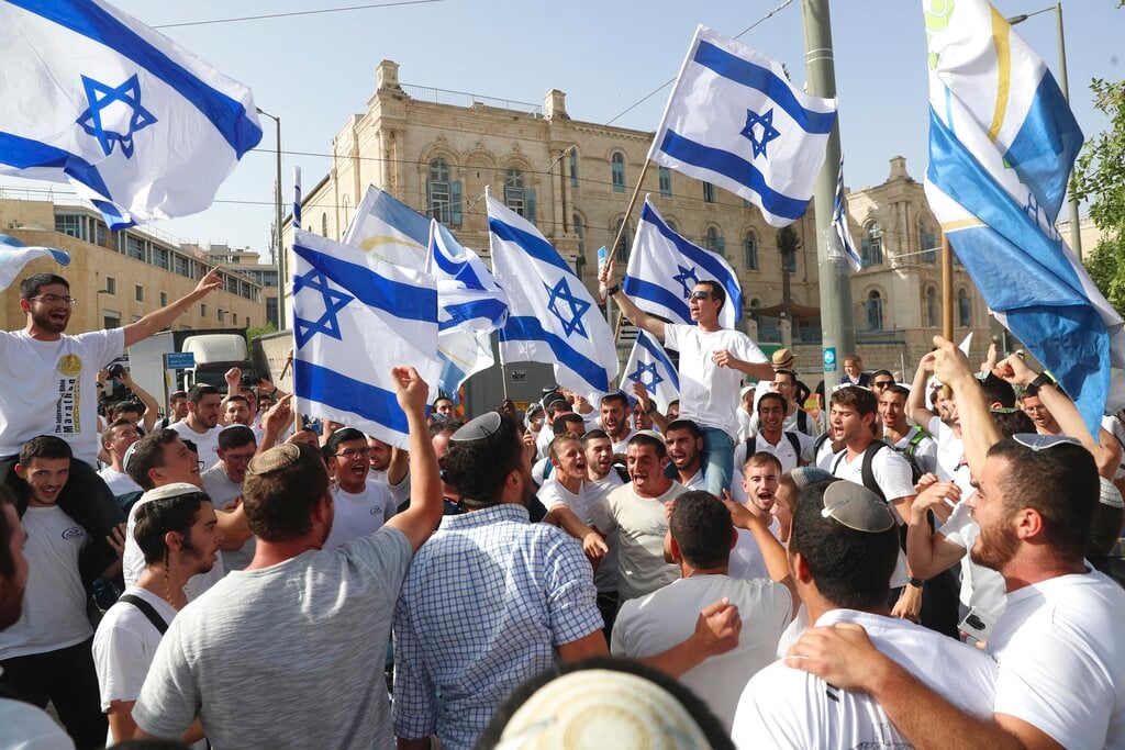 “La Marcia delle bandiere”. Live da Gerusalemme