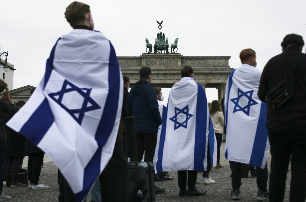 Germania con Israele. Senza discussioni