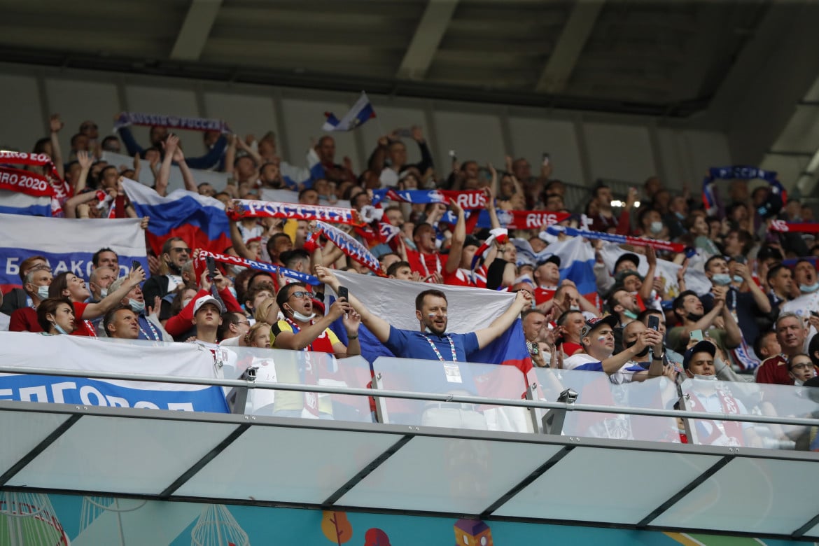Russia, su i  contagi, ma stadi aperti per Euro 2020