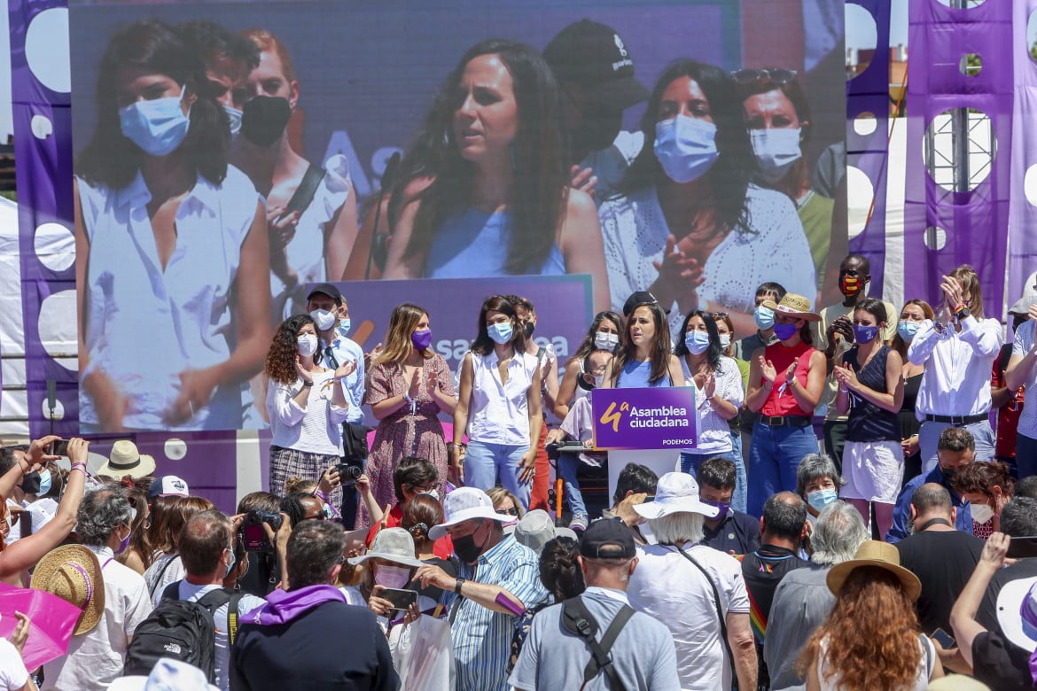 Il nuovo Podemos orizzontale di Belarra: «Un futuro libero»