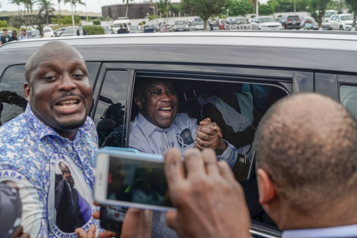 Assolto all’Aja, «benvenuto» a Abidjan. L’ex presidente Gbagbo torna in pista